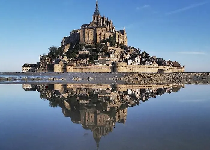 Malgira, Bord De Villa