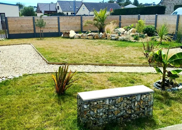 Malgira, Bord De Villa Saint-Germain-sur-Ay