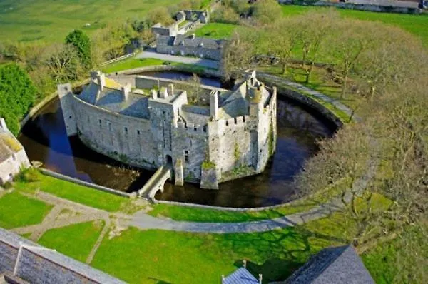 Villa Malgira, Bord De Saint-Germain-sur-Ay